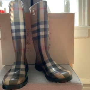 Burberry Rainboots